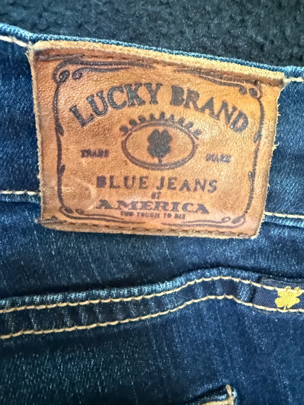 Lucky Brand Jeans lightly worn - Picture 3 of 3